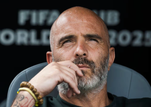 Enzo Maresca looking focused during a Manchester City training session