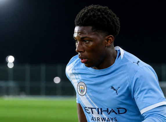 Ryan McAidoo in Manchester City training kit, preparing for preseason friendly against Inter Milan in Hong Kong.